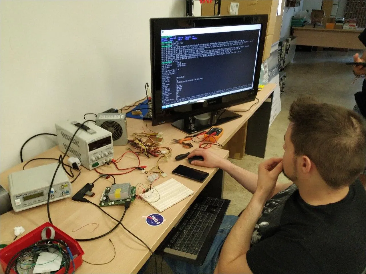 Atomic Pi connected to TV, running its stock Lubuntu OS