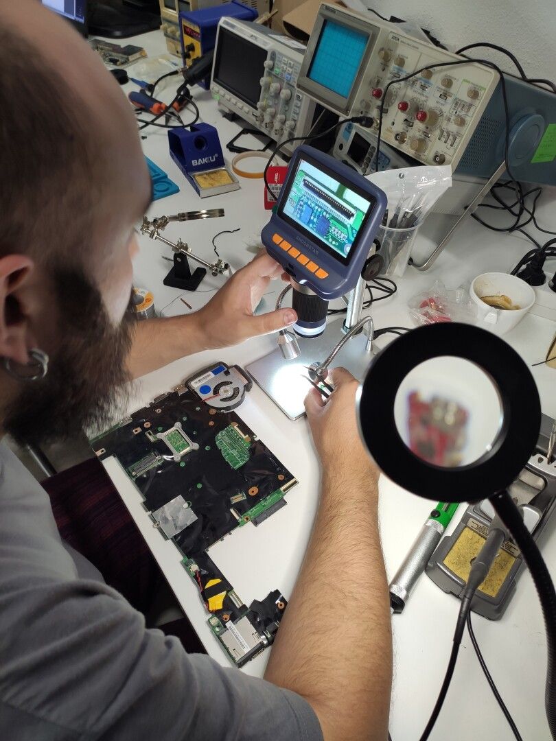 Soldering Nitrocaster's adapter board to a Thinkpad x230